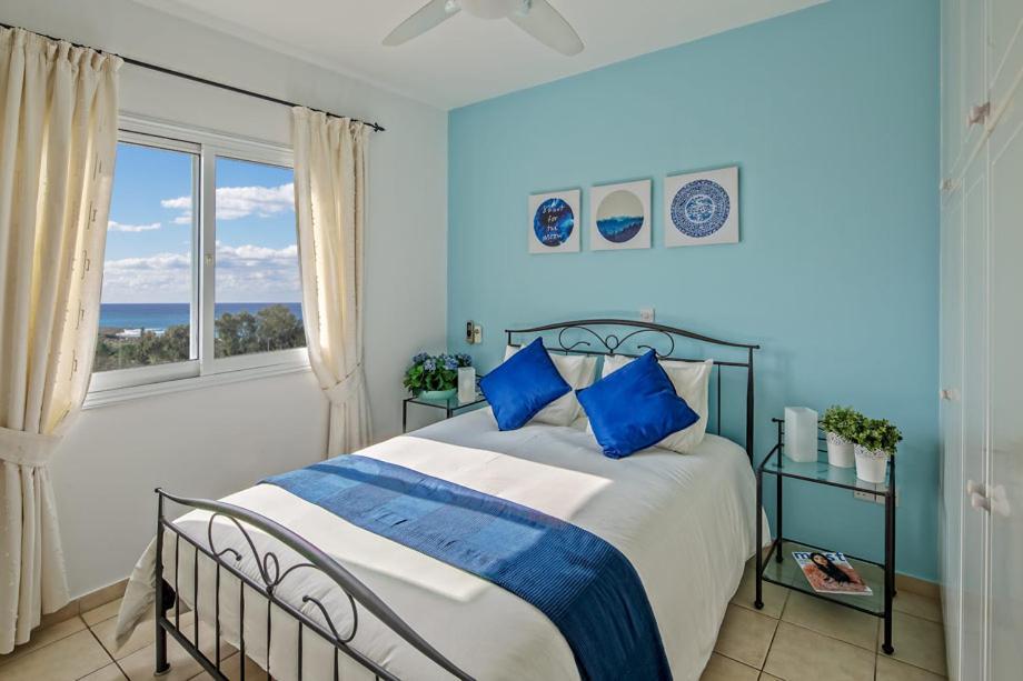 207 Kings Palace Seaview Paphos Esterno foto
